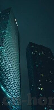 麻豆av在线一区二区-夜间城市的灯红酒绿与一线天光